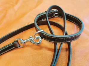 Collier de chien simple cuir doublé